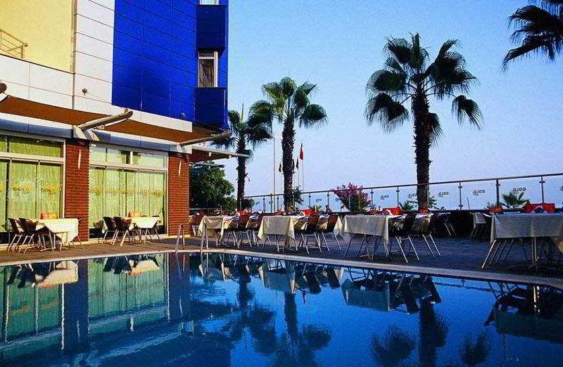 Gold Hotel Alanya Buitenkant foto